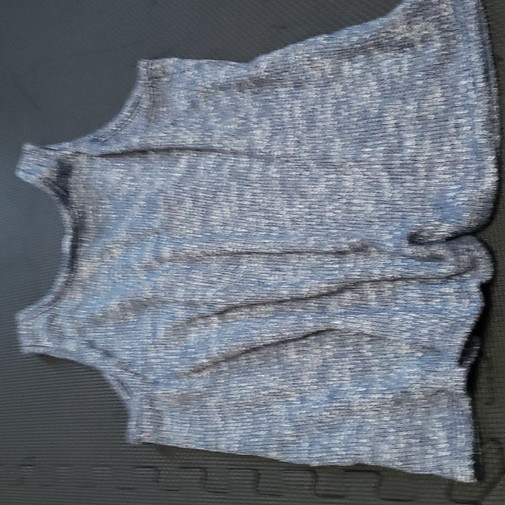 Tank Top - Picture 3 of 4